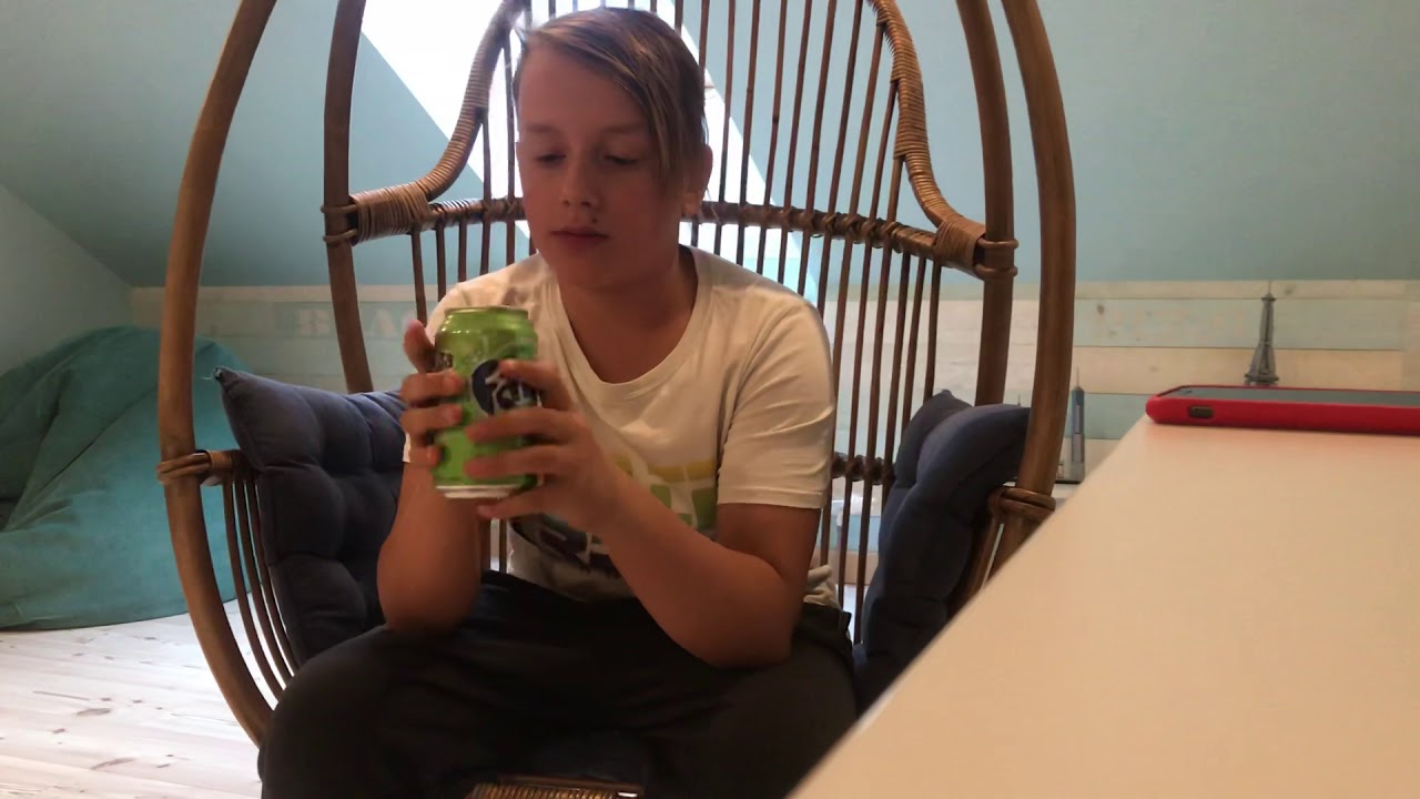 Пробую Fanta green apple 🍏