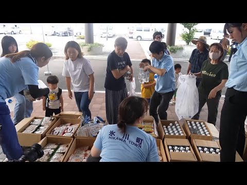 Residents of quake-hit area in Japan without water and electricity, many sleeping in their cars