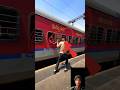 देखो लड़की का फोन चोरीहो गया#railgate #trainvideo #indianrailways #train