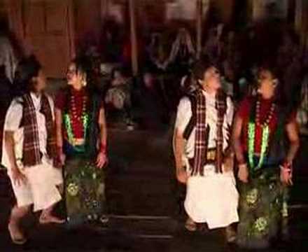 NEPALI PUN MAGAR SONG N DANCE BY (BADHYETA)