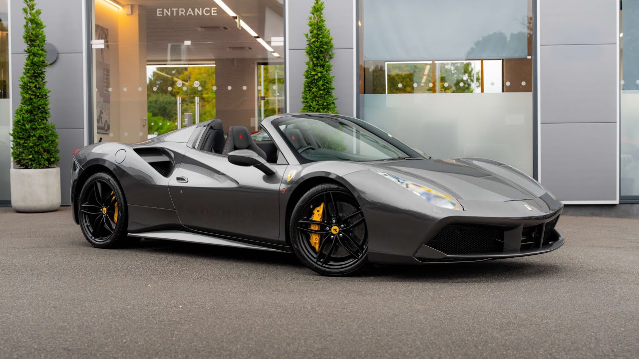 2017 Ferrari 488 Spider - Grigio Silverstone - Walkaround + Engine