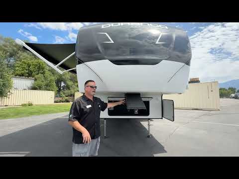Room for Everyone! Step Inside the 2026 Durango 286BHD