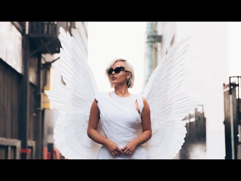 Bebe Rexha - Last Hurrah (Official Vertical Video)