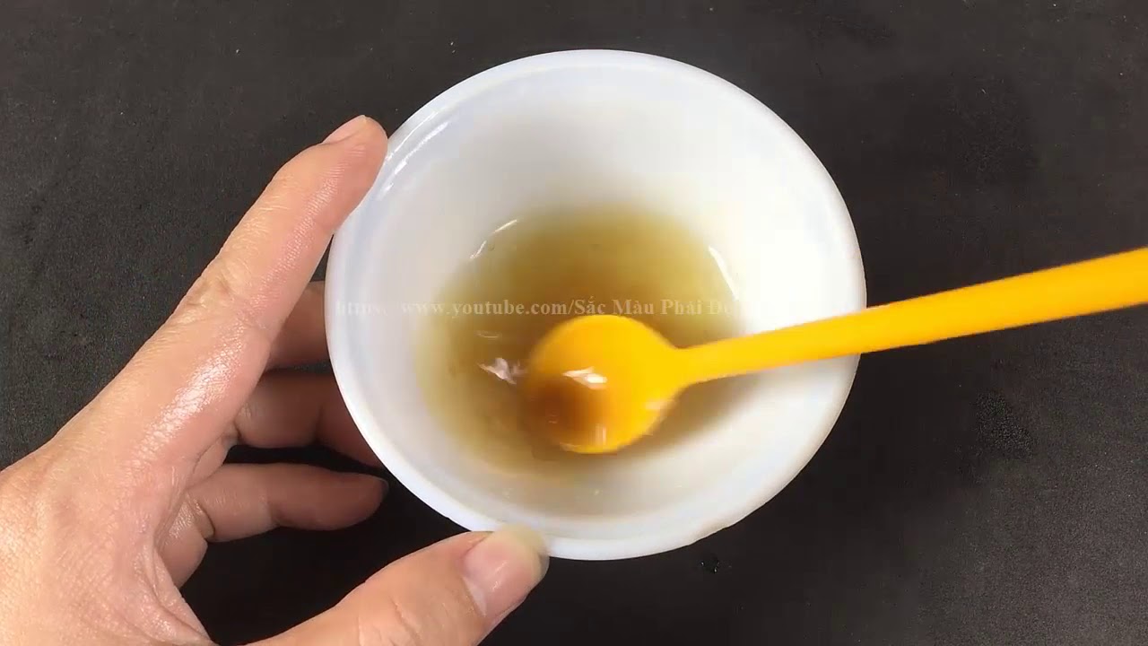 Bỏ ra 2 phút làm thế này, môi thâm xì thâm xịt bẩm... - youtube
