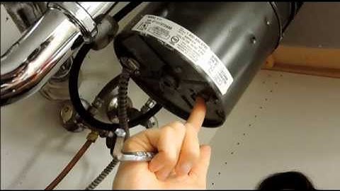 How to fix a garbage disposal in five minutes (safely!)