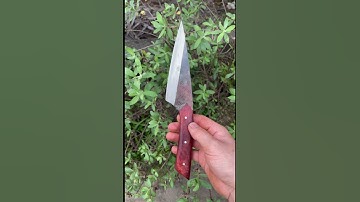 Tôi làm con dao lọc thịt heo bằng thép tanh ô tô phải nói rằng sắc bén như nước vậy