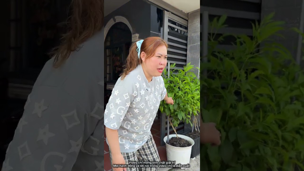 Phải Có Tiền Mới Cho Dự Giỗ Cha 