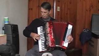 DEBAJO DEL PARRAL.ranchera ( acordeon jose maria).wmv chords