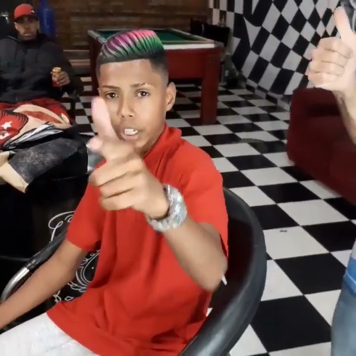 Oficial Resso de Chego Natal (Dingo Bell) - Mc Binho PZS-Mc Matheuzinho  PZS-DJ Jéh Du 9 - Ouvir Música No Resso