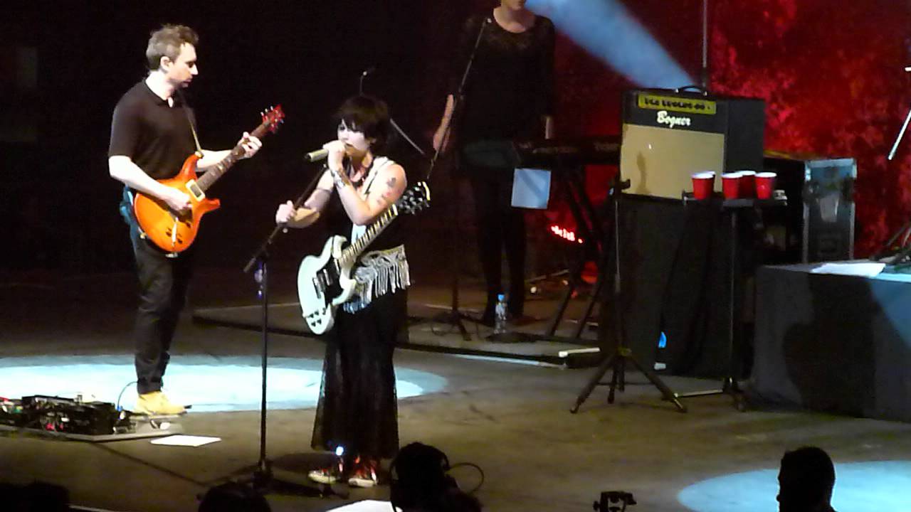 The Cranberries Live in Manila Zombie [HD] YouTube