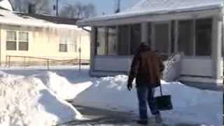 Another round of snow, more digging for Toledo residents