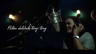 TOGU AU OH TUHAN - Fransisca Sitompul (Karaoke HD)