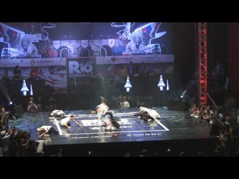 Video S.I.N.E Crew Showcase In R16 2010 - youtube