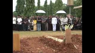 20 Okt 2012 Pemakaman Mantan Gubernur DKI Jakarta Periode 1987-1992 Wiyogo Atmodarminto