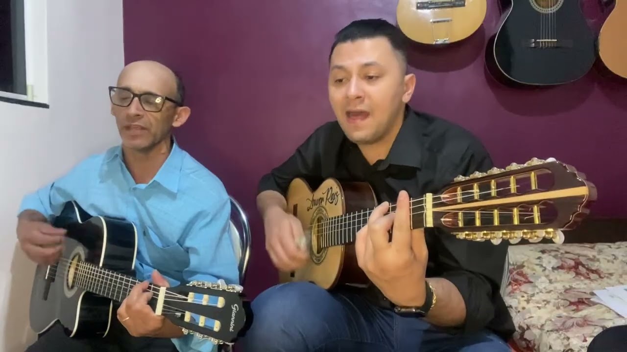 Duas portas - de ferreira e ferreirinha 