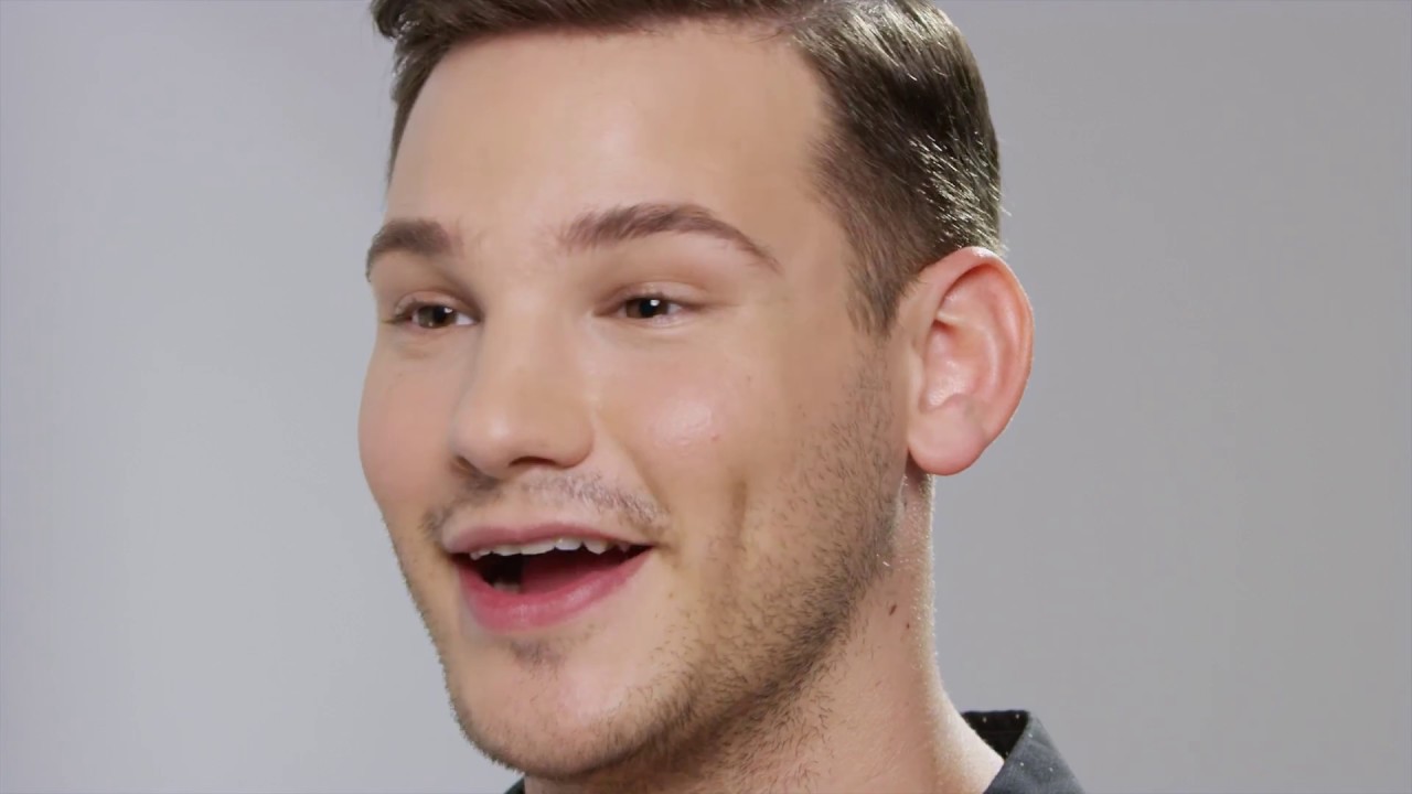 David Birdwell Reveals PowerPlump Tinted Lip Balm | BUXOM Cosmetics - David Birdwell Reveals PowerPlump Tinted Lip Balm | BUXOM Cosmetics