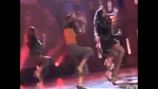 Teairra Mari - Make Her Feel Good LIVE (2005)