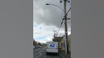 Mail delivery mailman #Mail Carrier #shorts #USPSDeliveryTruck  #MailMan  #USMail #USMailTruck