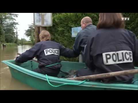 Pirates of the France: Rescue Team from the French Police during floods