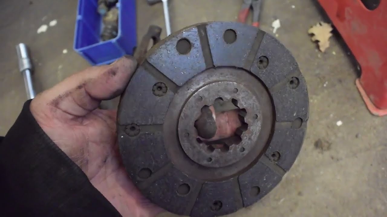 Volvo BM LM422 - Fixar till bromsarna