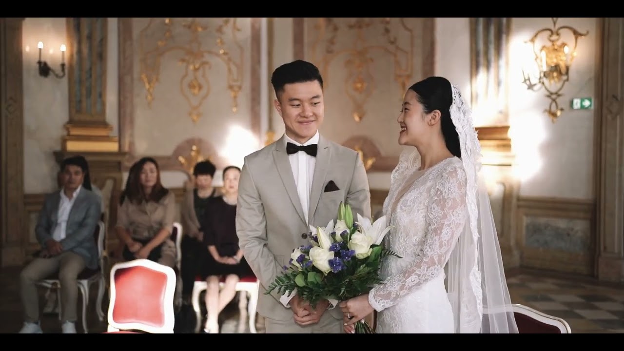 Mimi & Hannes Standesamt -  Civil Wedding Mirabell Salzburg