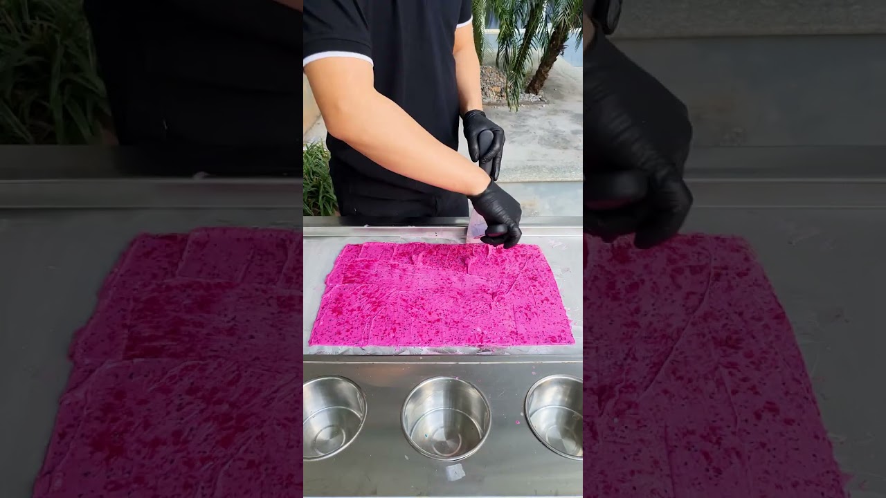 Fresh Red Dragon Fruit Ice Cream That Looks Too Pretty to Eat 