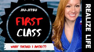 Don’t own Gear? (WHAT TO WEAR!?) First Day of Brazilian Jiu-Jitsu Class | BJJ Female Class Tips