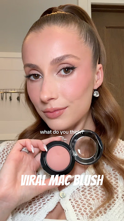 Viral MAC blush🍑 #makeup #makeuptips #makeuptutorial #blush #newmakeup