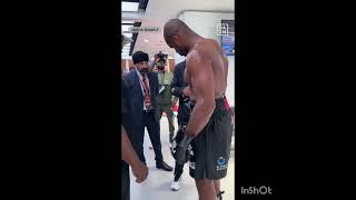 УСИК-ДЮБУА 2 бой!ПОСЛЕДНЯЯ РАЗМИНКА ПЕРЕД БОЕМ. USIK-DUBOIS 2 fight! LAST WARM-UP BEFORE THE FIGHT.