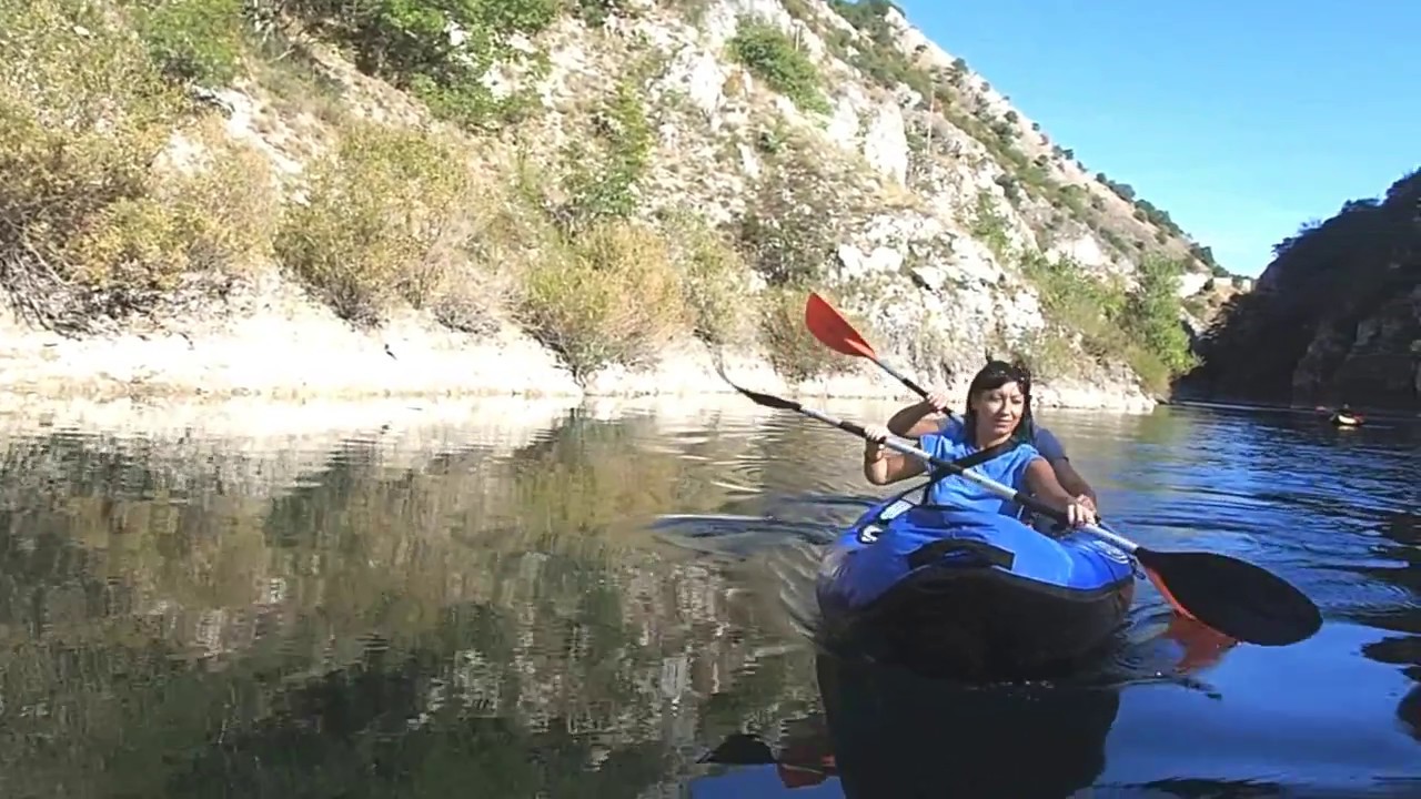 Canoa al lago di San Domenico a Villalago - Abruzzo