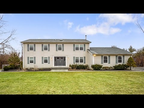 11 Hampshire Ct, Patterson, NY home video tour
