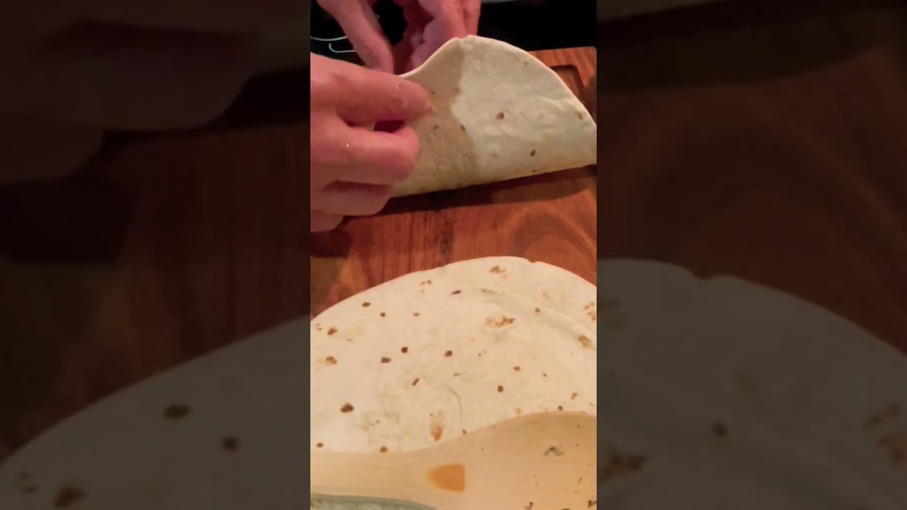 Чебуреки с грибами,лучком и укропом,очень вкусно!!!