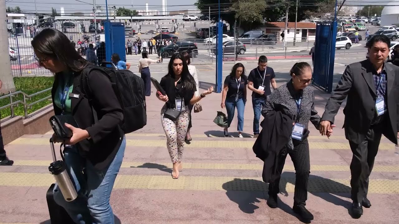 Vídeo Feito na Intersolar, evento que ocorreu na Expo Center Norte - SP. Empresa Romiotto.