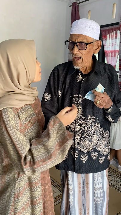 Kebangaan para cucu…kakek suka becanda gangguin cucunya 😍🤗🤗🤗