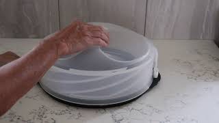 Tupperware Cake Carrier