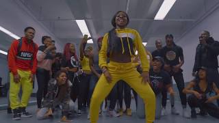 ASSI Ft. BM - Gwara Nao Para Dance Video (Awa Ayesha)