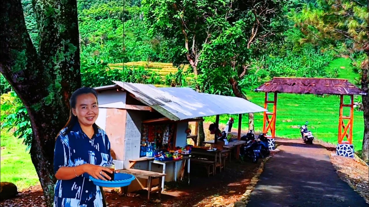 CUMAN DI SINI !! TEMPAT NGOPI SYAHDU TERNYAMAN VIEW SAWAH PEGUNUNGAN,, PELOSOK PEDESAAN