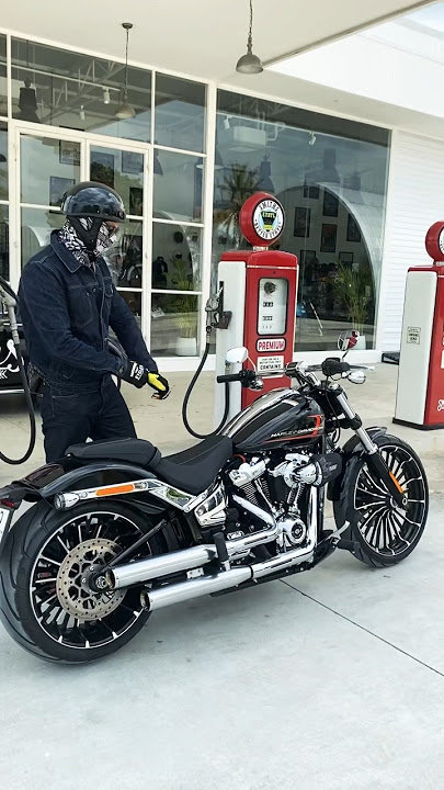Harley Davidson Breakout 117 [ Exhaust Sound ] #harleydavison #breakout117 #motorcycle