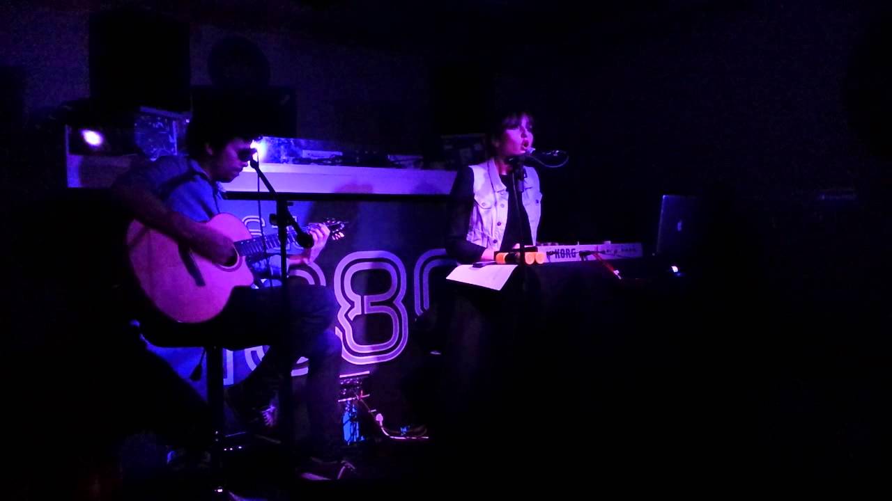 Kuve - Singapur (Acústico) @ Sala 1980 (Madrid) 15.Marzo.2014 salamander resort