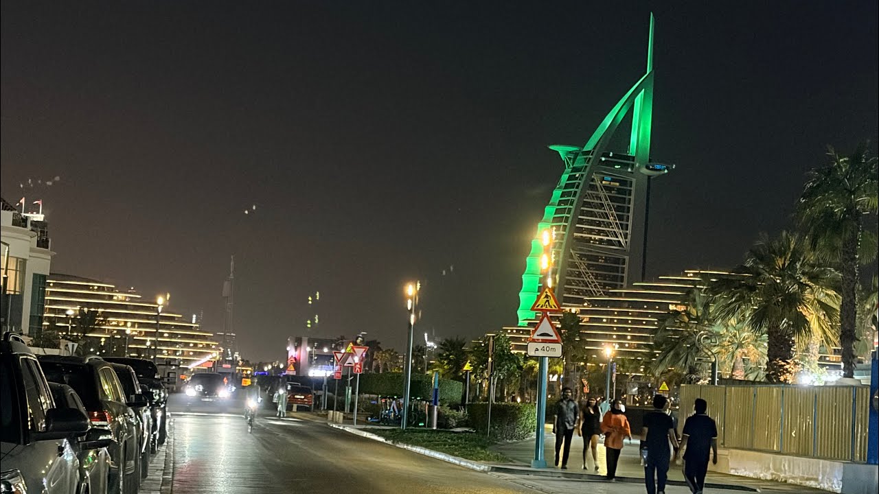 POV Kite Beach Dubai 🇦🇪 | Night Drive & Walk | Umm Suqaim City View 🌙