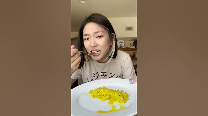 Rating Egg Substitutes Because Egg Prices Are Insane