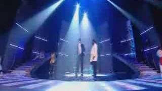 Signature perform on Britains Got Talent - Final Resimi