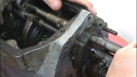 MGA/MGB 3 Synchro Gearbox Disassembly & Differences Part 2