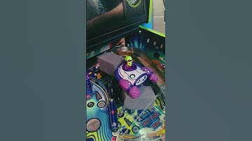 Stern’s Foo Fighters LE Unboxing! #pinball #unboxing