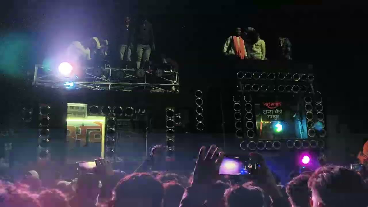 DJ Asli Nk Tanda Rampur v/s DJ Akela Gujjar Khatarnak competition in Brijghat ✌️👍