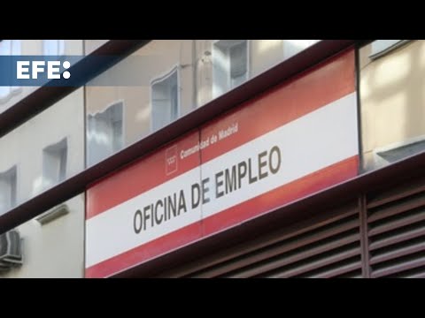 Trabajo y Economía pactan una subida inicial del subsidio por desempleo a 570 euros