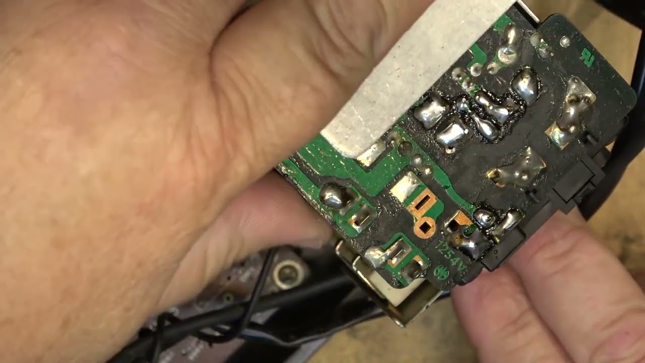 42 Year Old Candle Small Color CRT TV is Dead