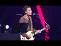 Jakob Dylan performs 'Baby, Please Don't Go'