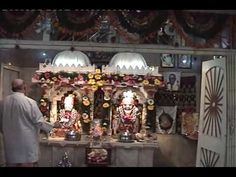 AARATI SHREE DATTA    RANG PRABHU NI   MATRI MANDIR wmv