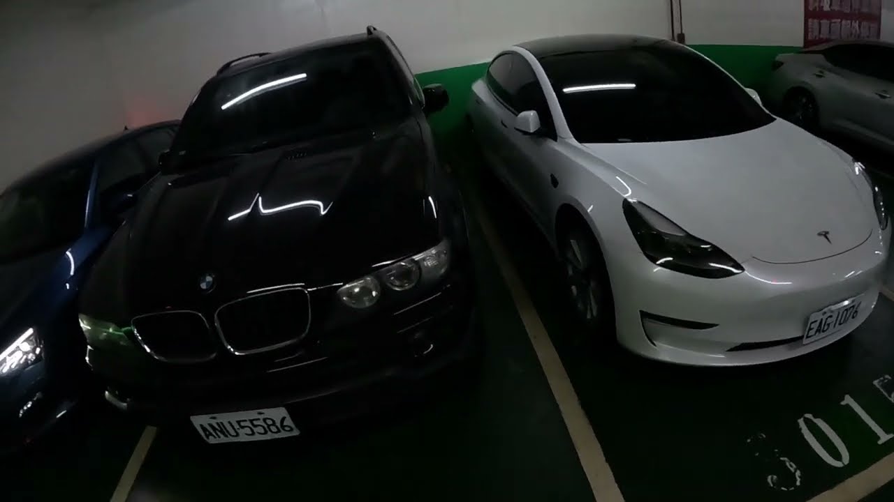 萬華區艋舺公園地下停車場－困難度：★ ★ ★